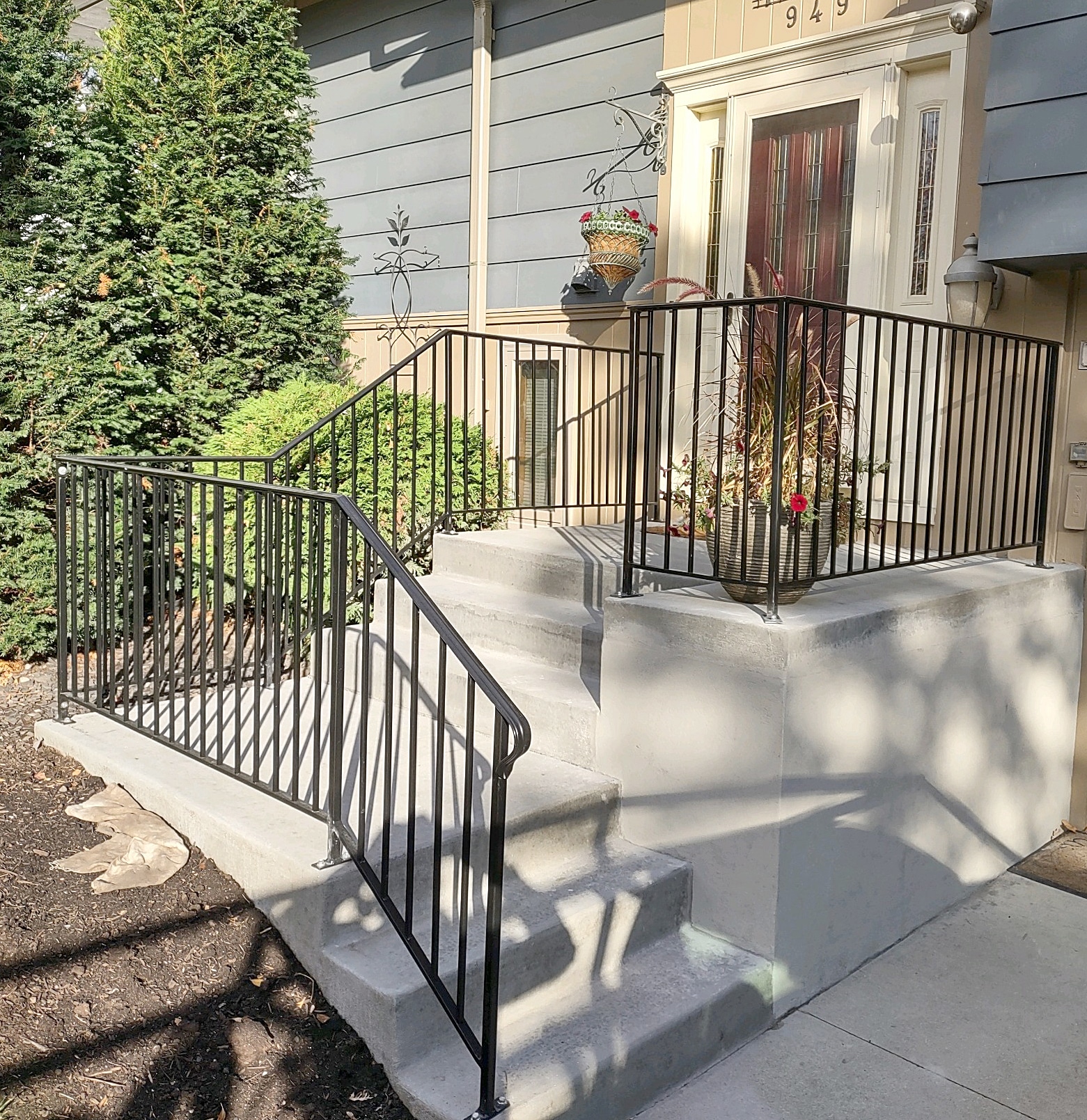 Custom Railing Fabrication, Residential & Commercial Railing